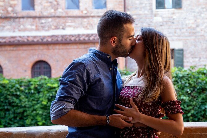 photo-shoot-in-verona-capture-your-love-story-in-pictures