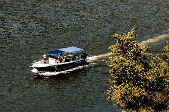 pinhao-4-hours-douro-river-cruise-with-lunch-included