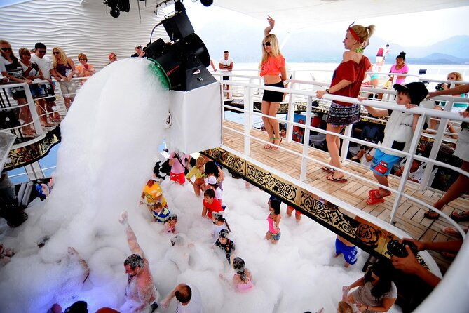 pirate-boat-trip-from-bodrum-all-inclusive-4