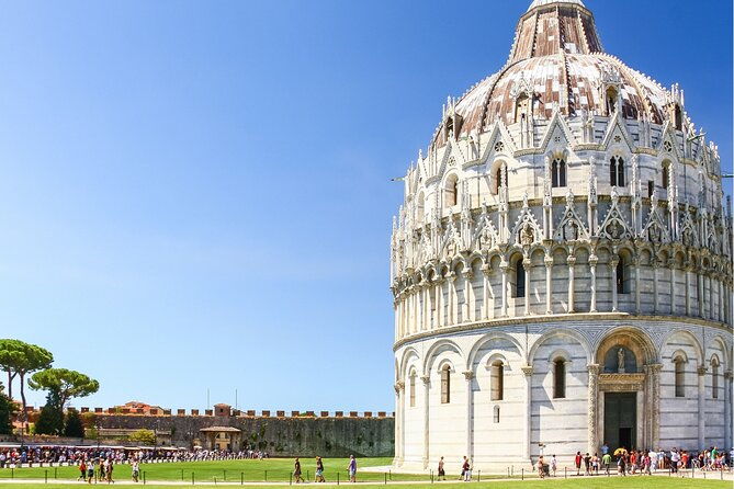 pisa-entrance-to-leaning-tower-all-attractions-of-pisa-complex-2