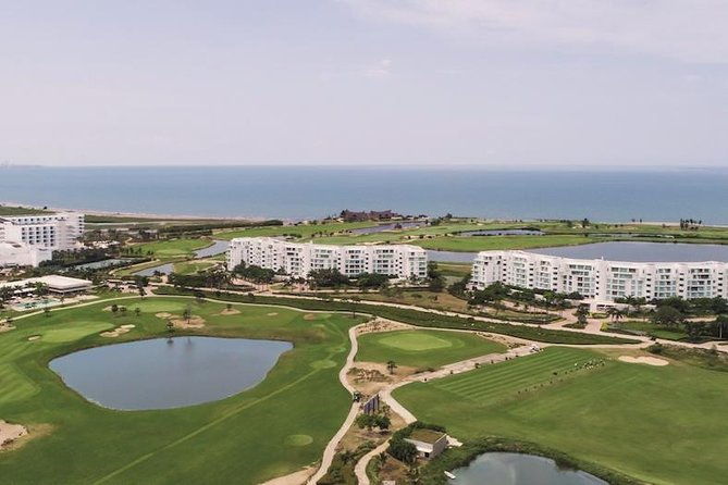 play-golf-in-the-stunning-tpc-karibana-beach-golf-club