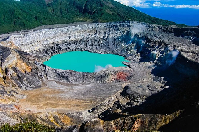 poas-volcano-coffee-plantations-la-paz-waterfall-gardens-trip-from-san-jose