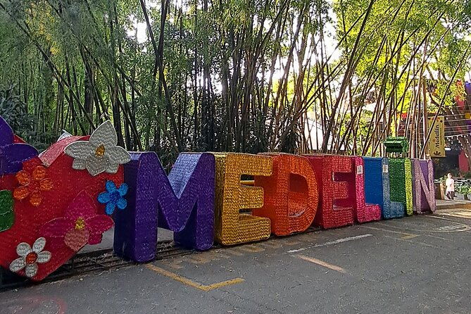 poblado-walking-tour