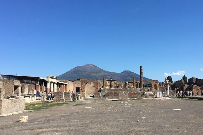 pompeii-with-an-archaeologist-the-original