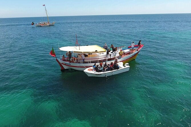 ponta-da-piedade-costal-cruise-and-caves-2h