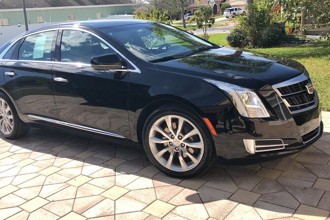 port-canaveral-to-orlando-airport-mco-luxury-sedan