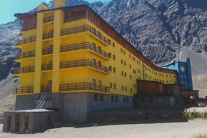 portillo-inca-lagoon-in-los-andes-local-vineyard-tour