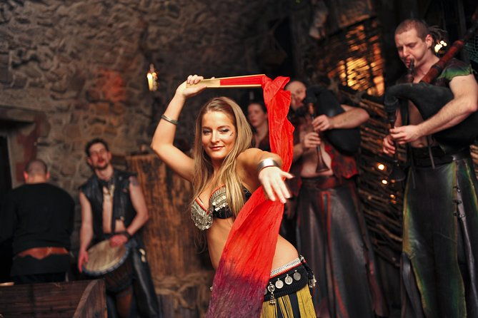 prague-5-courses-medieval-dinner-and-live-performances