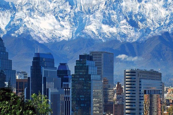 premium-semi-private-half-day-tour-santiago-highlights