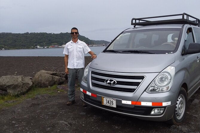 premium-tour-rincon-de-la-vieja-volcano-and-waterfall-hiking