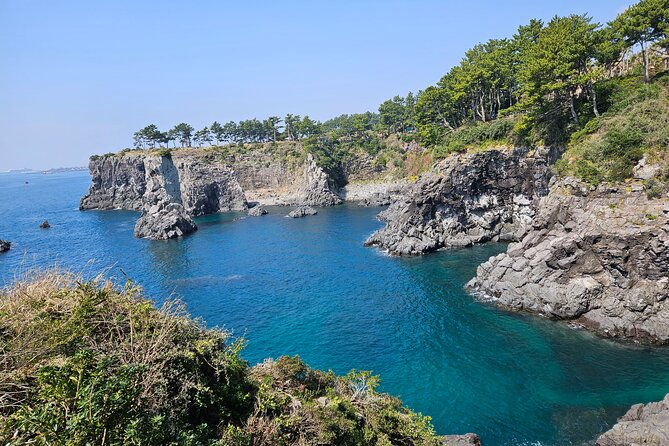 private-2days-tour-a-lot-of-experience-driver-in-jeju-island