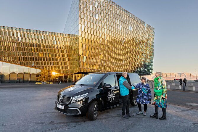 private-3-hours-tour-with-airport-transfer-in-reykjavik
