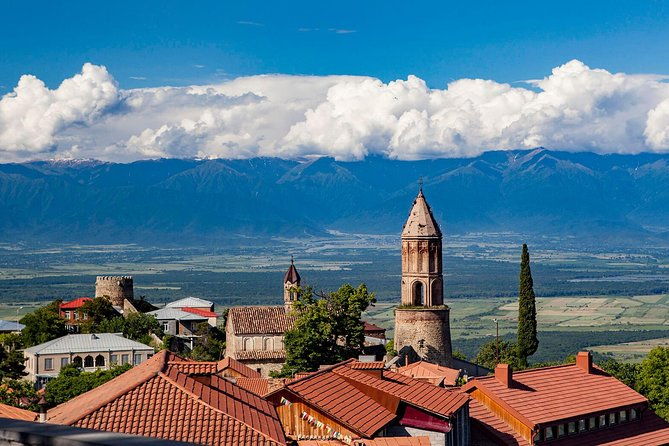 private-4-days-food-wine-and-sightseeing-tour-to-kakheti-kazbegi-mtskheta