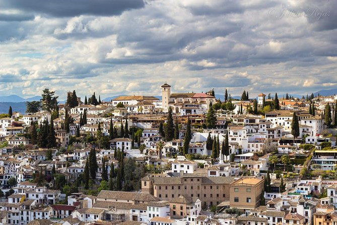 private-4-hour-walking-tour-of-granada-tickets-to-cathedral-and-royal-chapel