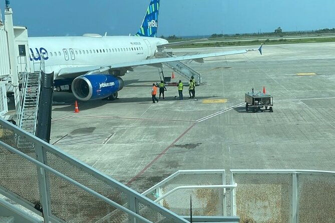 private-airport-transfer-to-hotels-in-ocho-rios-round-trip