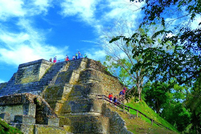 private-altun-ha-maya-ruin-cave-tubing-adventure-from-belize-city