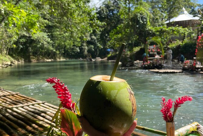 private-bamboo-rafting-guided-tour-in-ocho-rios