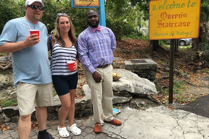 private-beach-day-guided-tourthrough-new-providence-island