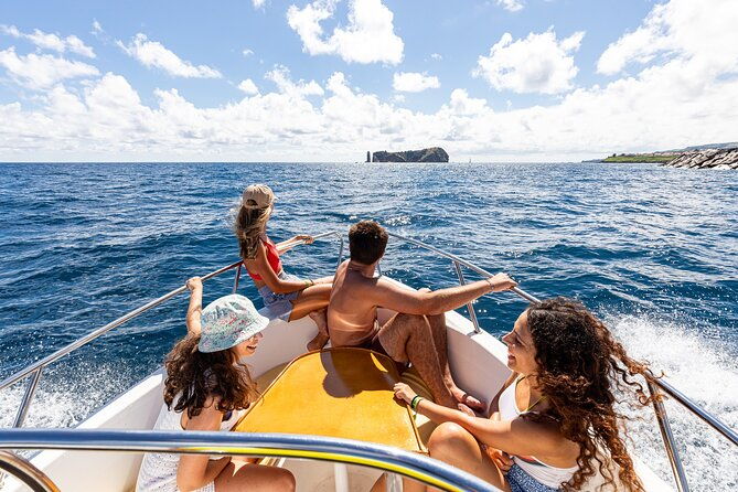 private-boat-tour-of-the-islets-in-vila-franca-do-campo