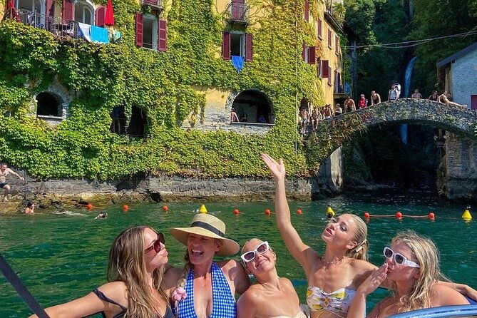 private-boat-tour-on-lake-como-6