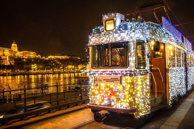 private-budapest-christmas-market-tour-with-chimney-cake-mulled-wine
