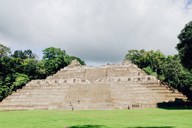 private-caracol-package-discover-the-world-of-the-ancient-maya
