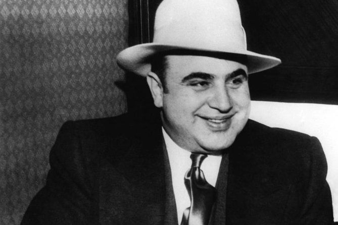 private-chicago-mafia-and-blues-evening-tour