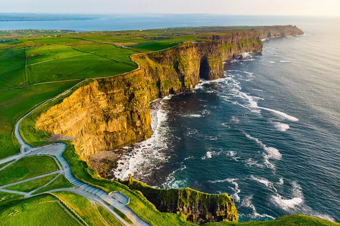 private-cliffs-of-moher-tour-small-group-from-dublin-ireland