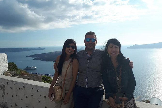 private-custom-tour-santorini-half-day-5-hours-morning-or-afternoon
