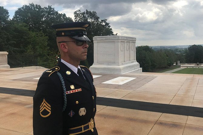 private-customized-tour-of-washington-dc-with-us-veteran-2