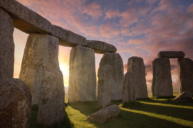 private-day-tour-from-bath-to-avebury-and-stonehenge-with-pickup