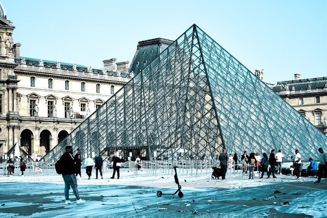 private-day-trip-le-havre-to-paris-and-back-local-driver
