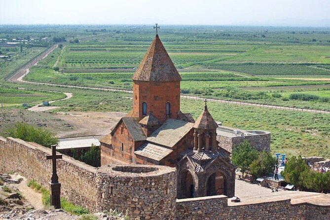 private-day-trip-to-khor-virap-areni-noravank