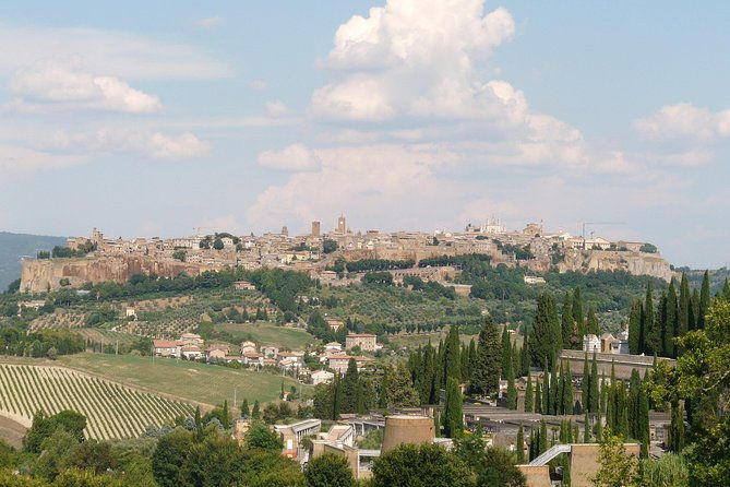private-day-trip-to-orvieto-and-civita-bagnoregio-from-civitavecchia-cruise-port