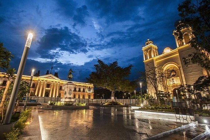 private-departure-transfer-san-salvador-hotels-to-international-airport