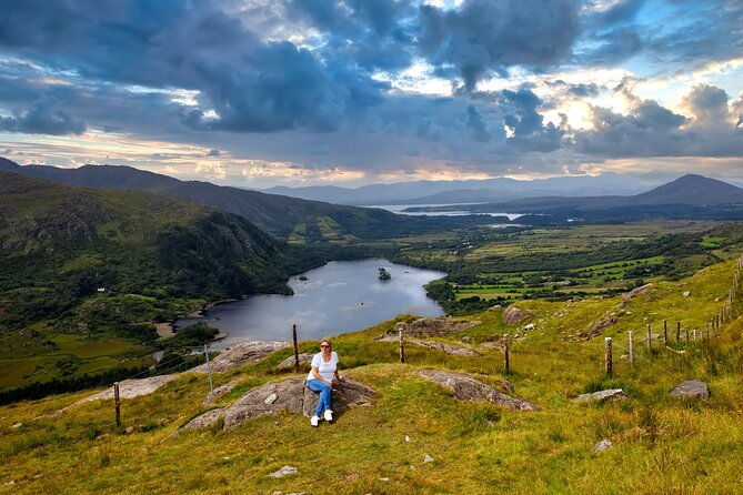 private-discover-ring-of-beara-tour-in-a-limousine-from-killarney