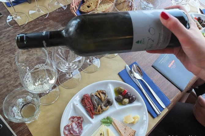 private-etna-tour-from-catania-lunch-at-etna-winery-2