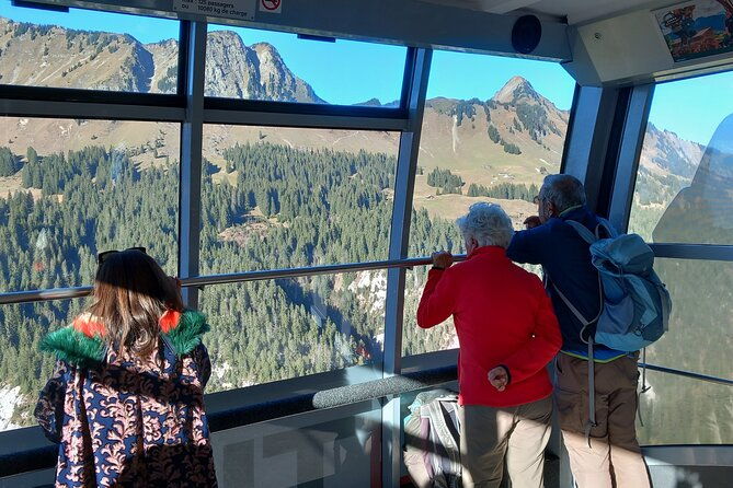 private-excursion-to-glacier-3000
