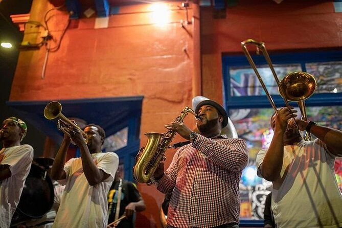 private-frenchmen-street-live-music-pub-crawl-in-new-orleans