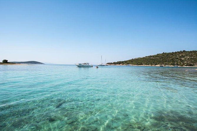 private-full-day-3-islands-tour-with-snorkelling-2