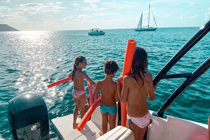 private-full-day-speed-boat-tour-of-st-martin-with-luxury-lunch