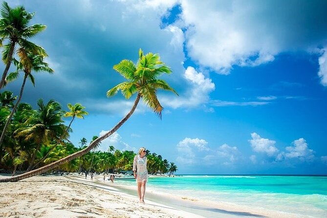 private-full-day-tour-to-saona-island-from-bayahibe-with-lunch