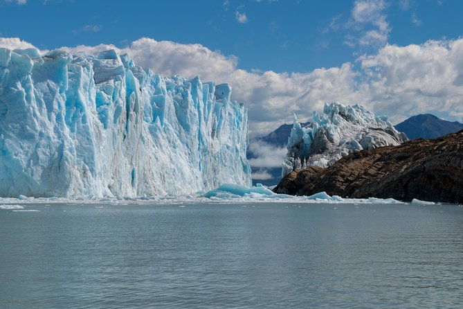 private-full-day-tour-to-the-perito-moreno-glacier-ideal-option-for-families