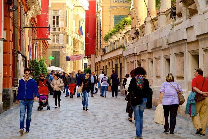 private-genoa-and-boccadasse-tour-with-focaccia-and-pesto-tasting