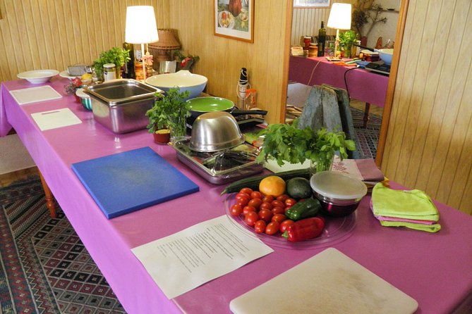 private-greek-cooking-class-and-foraging-experience-in-syros