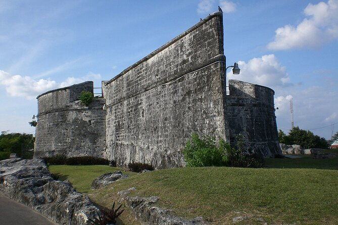 private-guided-tour-around-nassau-the-bahamas