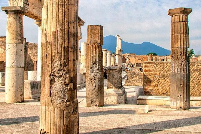 private-guided-tour-of-pompeii-sunset-tour