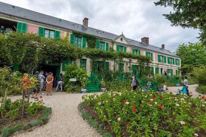 private-half-day-tour-to-monets-garden-in-paris
