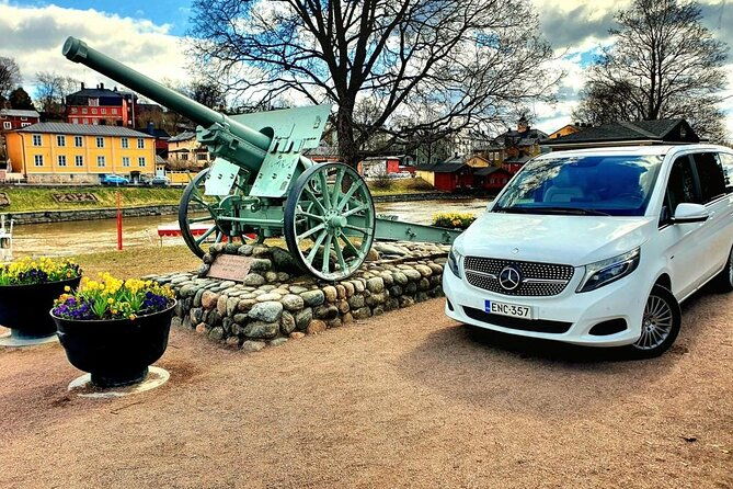 private-helsinki-and-medieval-porvoo-vip-tour-2