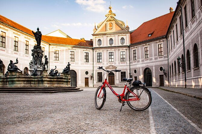 private-highlights-of-munich-bike-tour-with-beer-garden-stop